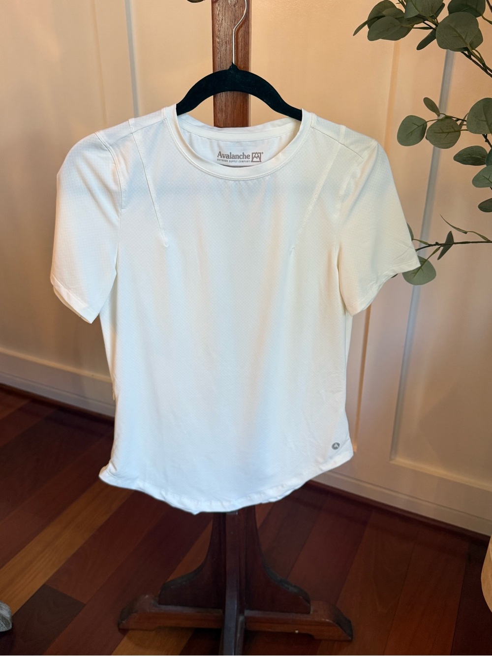 Avalanche Short Sleeve Performance Tee - White